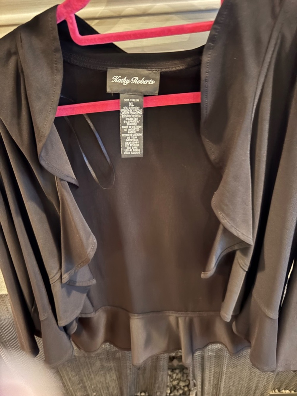 Kathy Robert’s dressbarn Black elbow length open ruffle cardigan